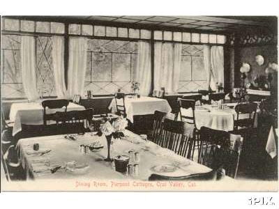 pierpontdining.jpg